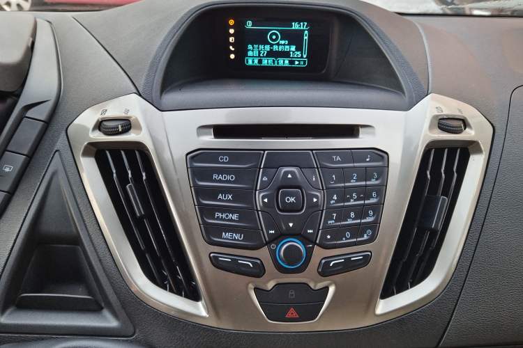 Used Ford Tourneo Custom 2016 2.0T Manual Elite Edition