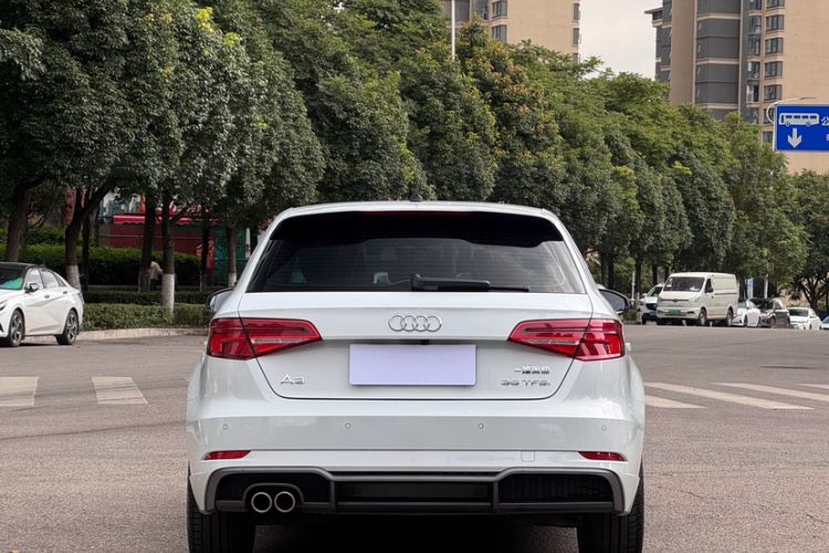 Used Audi A3 2020 Sportback 35 TFSI Fashion Edition China VI Emission Standard
