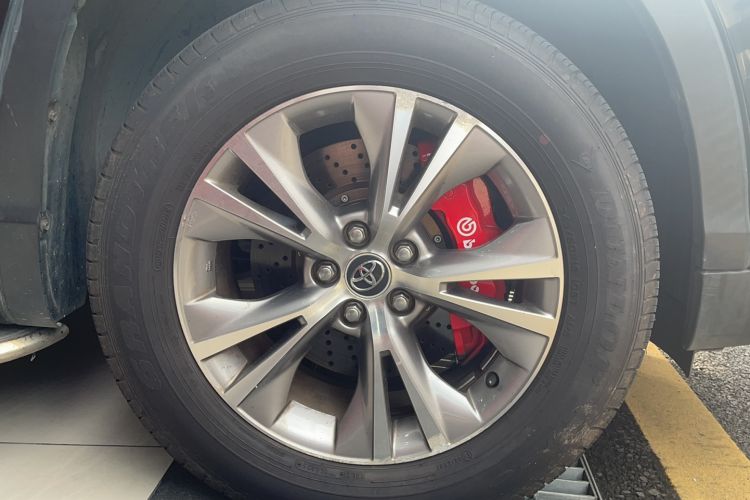 Used Toyota Highlander 2015 3.5L 4x4 Elite Edition 7-Seater
