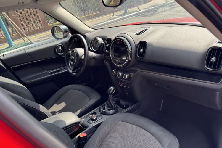 Used  Countryman 2017 1.5T COOPER
