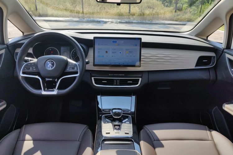 Used BYD Song MAX New Energy 2022 DM-i 105KM Prestige Model
