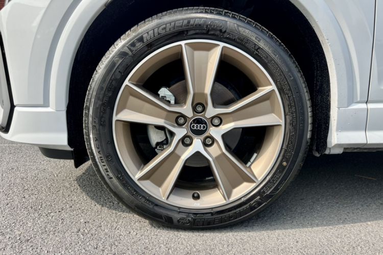 Used Audi Q2L 2022 35 TFSI Fashion Dynamic Model
