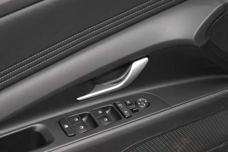 Used Hyundai Elantra 2023 1.5L CVT GLX Elite Edition
