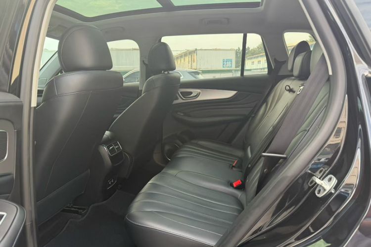 Used Roewe RX5 MAX 2021 Supreme Series 400TGI Automatic Luxury Cabin Edition
