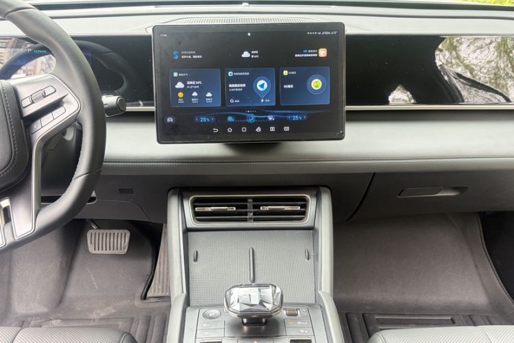 Used BYD Qin L 2024 DM-i 80KM Beyond Model
