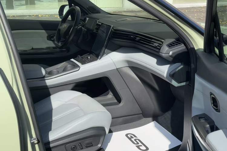 Used Nio ES6 2020 420 km Sport Edition
