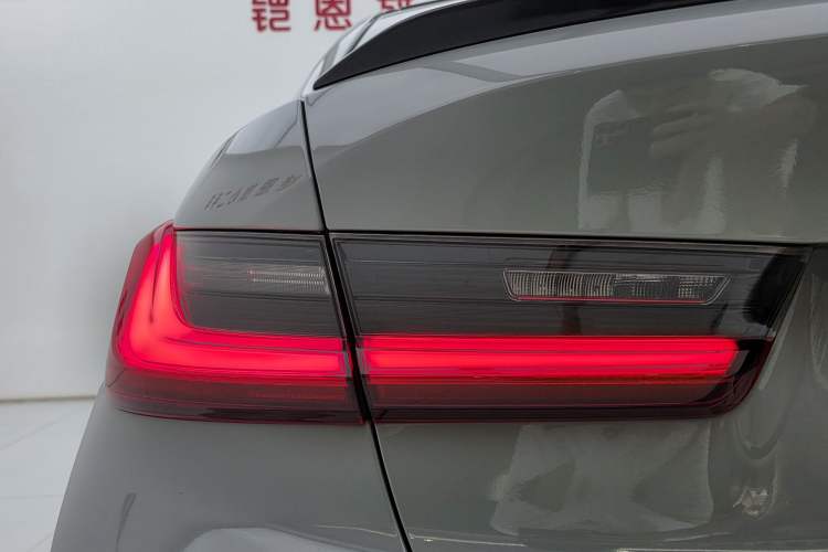 Used BMW 3 Series 2021 Second Facelift 320Li M Sport Package
