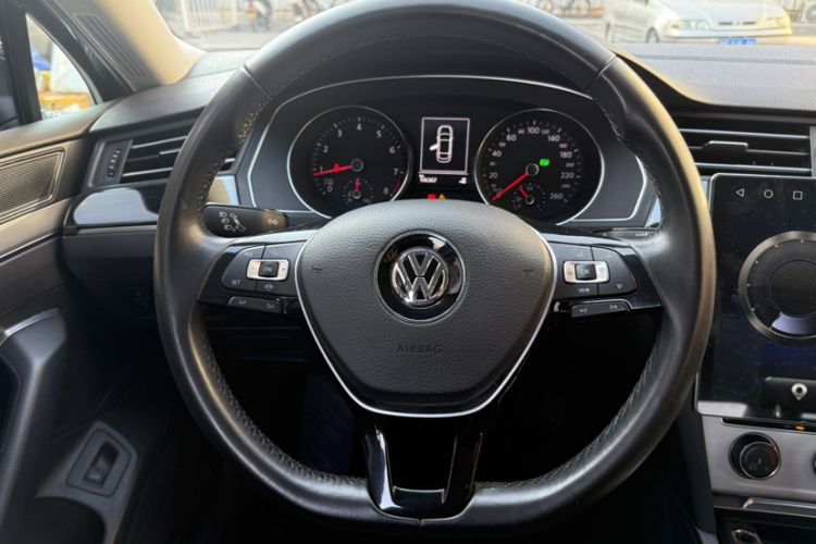 Used Volkswagen Magotan 2019 280TSI DSG Comfort Model China V Standard
