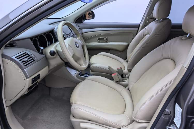 Used Nissan Sylphy 2016 Classic 1.6XE Automatic Comfort Edition
