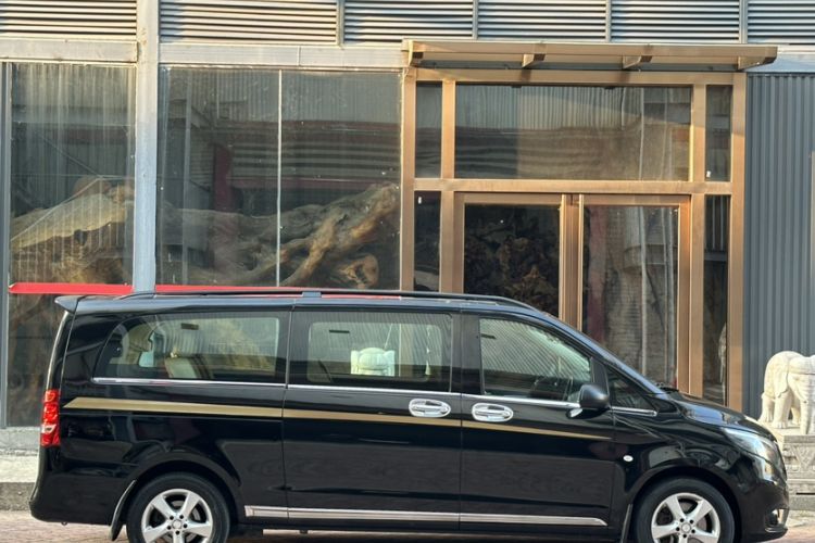 Used Mercedes-Benz Vito 2016 2.0T Elite Edition
