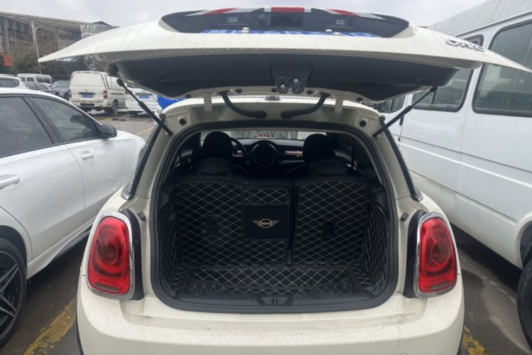 Used  MINI 2019 1.5T ONE PLUS