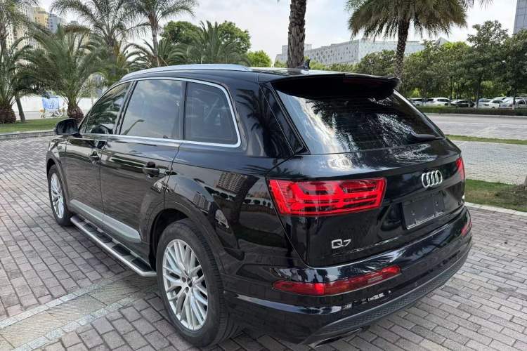 Used Audi Q7 2018 45 TFSI S line Sport Edition
