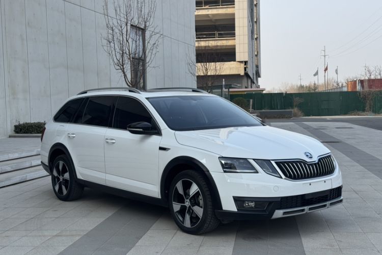 Used Skoda Octavia 2019 TSI280 DSG Luxury Edition Station Wagon China VI Standard