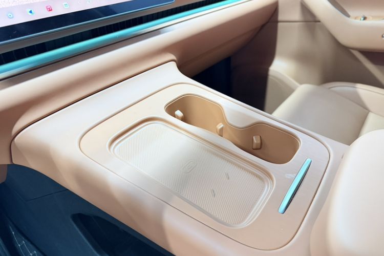 Used Leapmotor C16 2024 Range-Extended 200 LiDAR Edition
