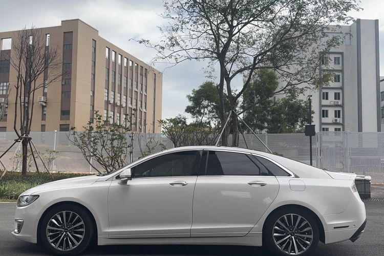 Used Lincoln MKZ 2017 2.0T Luxury Edition