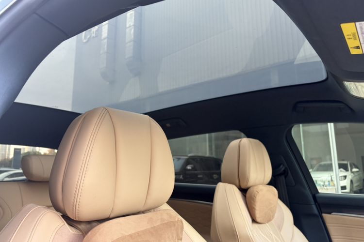 Used VOYAH FREE 2021 Four-Wheel Drive Standard All-Electric Exclusive Luxury Package