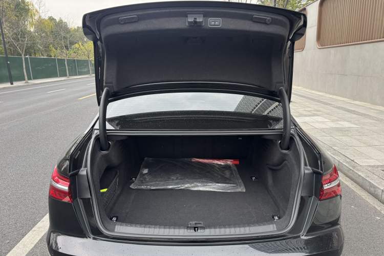 Used Audi A6L 2024 45 TFSI Prestige Dynamic Edition
