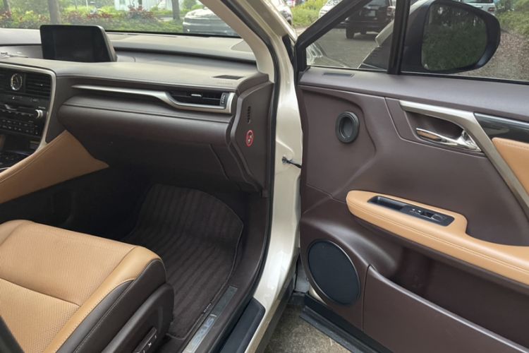 Used Lexus RX 2016 300 Two-Wheel Drive Comfort Edition China V Standard
