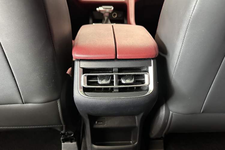 Used Changan CS75 PLUS 2021 1.5T Automatic Luxury Version
