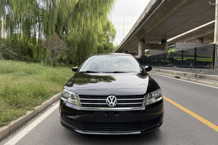 Used Volkswagen Lavida 2013 Revised Classic 1.6L Manual Fashion Edition
