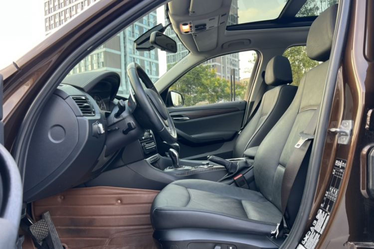 Used BMW X1 2014 xDrive20i X Design Package
