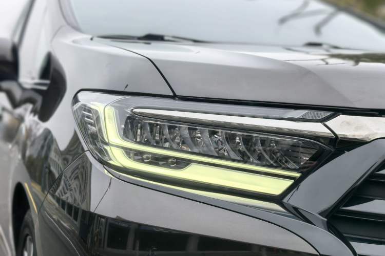 Used Honda Elysion 2022 2.0L eHEV Prestige Edition
