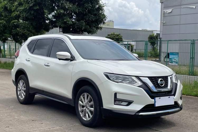 Used Nissan X-Trail 2022 2.0L Two-Wheel Drive Smart Connect Premium Edition

