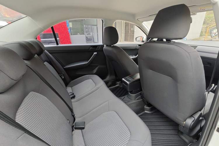 Used Volkswagen Santana 2021 1.5L Automatic Fashion Edition
