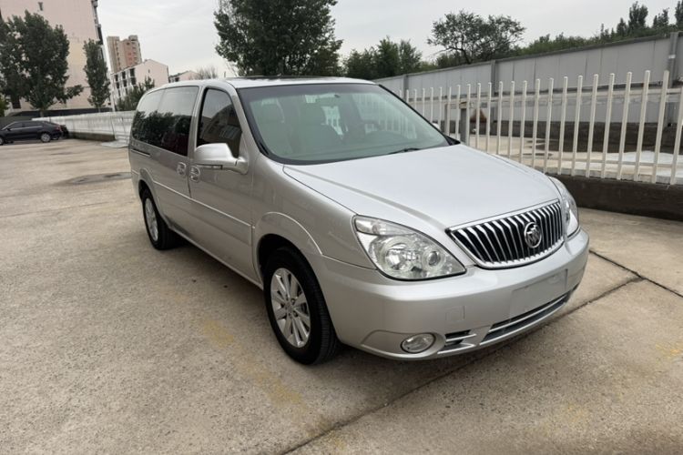 Used Buick GL8 2014 2.4L Executive Edition
