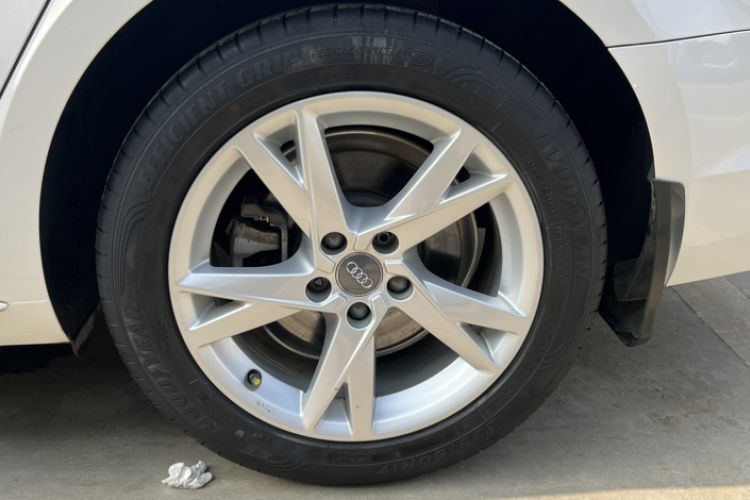 Used Audi A4L 2018 30th Anniversary Edition 40 TFSI Trendy Model
