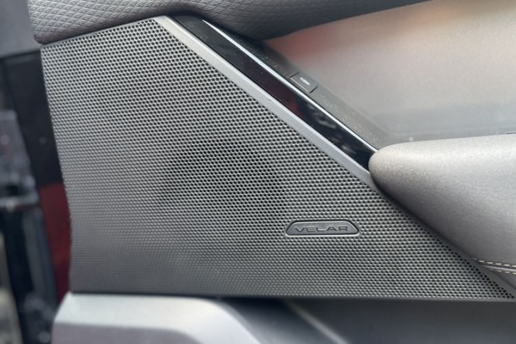 Used Land Rover Range Rover Velar 2019 250 PS
