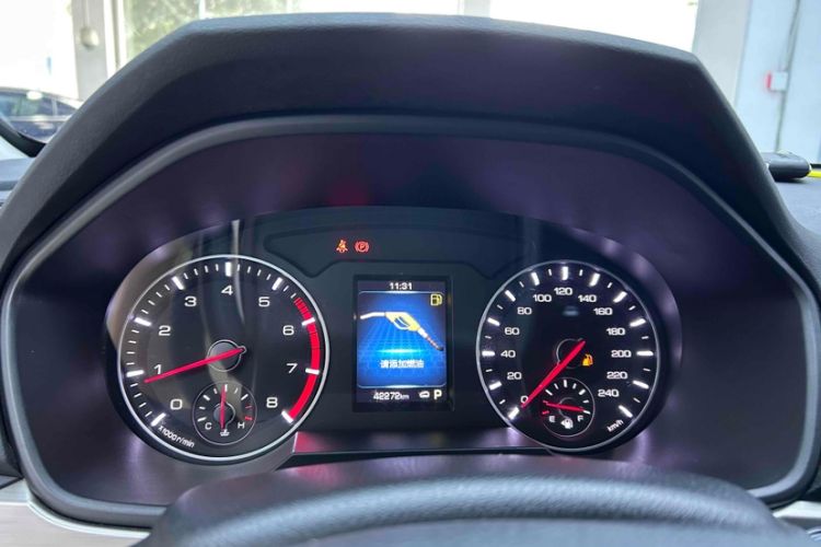 Used Haval H6 2021 Sport Edition 1.5T Automatic Elite Smart Connectivity Model with Hexagonal Grille
