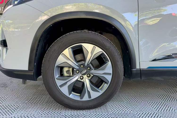 Used Chery Tiggo 8 PRO New Energy 2023 Champion Edition 1.5T 100km Glory Version
