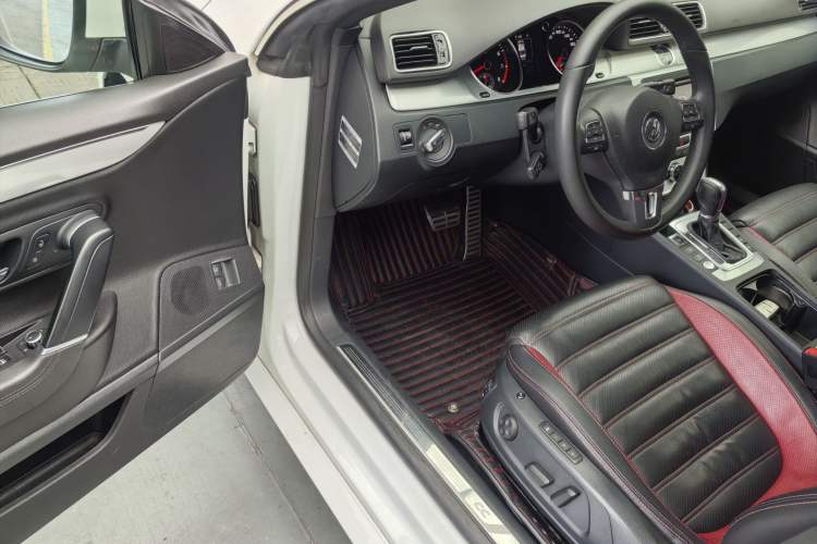 Used Volkswagen FAW-Volkswagen CC 2016 1.8TSI Luxury Model
