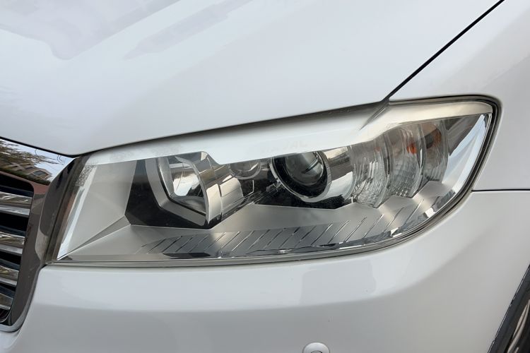 Used Haval H6 2015 Revised Version Sport Edition 1.5T Manual Transmission Two-Wheel Drive Elite Grade
