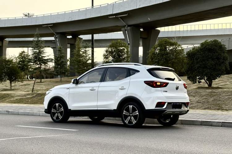 Used MG ZS 2018 1.5L Automatic Luxury Edition China V Standard
