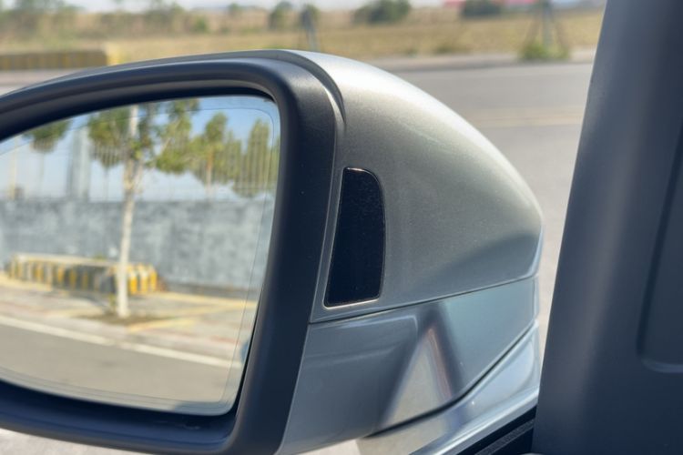 Used Volkswagen Touran 2016 Volkswagen Touran L 330TSI DSG Luxury Edition