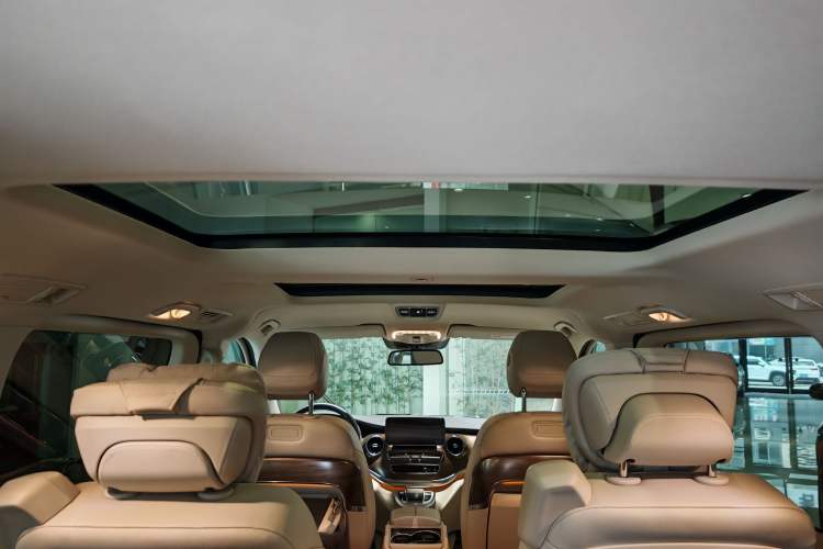 Used Mercedes-Benz V-Class 2020 V 260 L Long-wheelbase Luxury Edition
