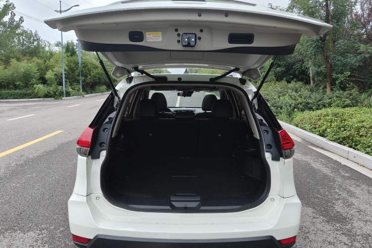 Used Nissan X-Trail 2019 2.0L CVT Comfort Edition 2WD
