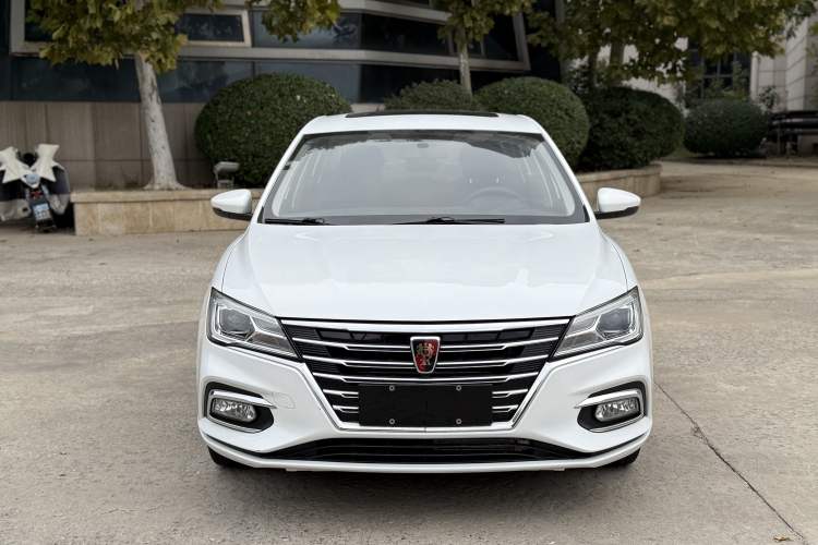Used Roewe i5 2020 1.5L Automatic 4G Connected Linghao Edition
