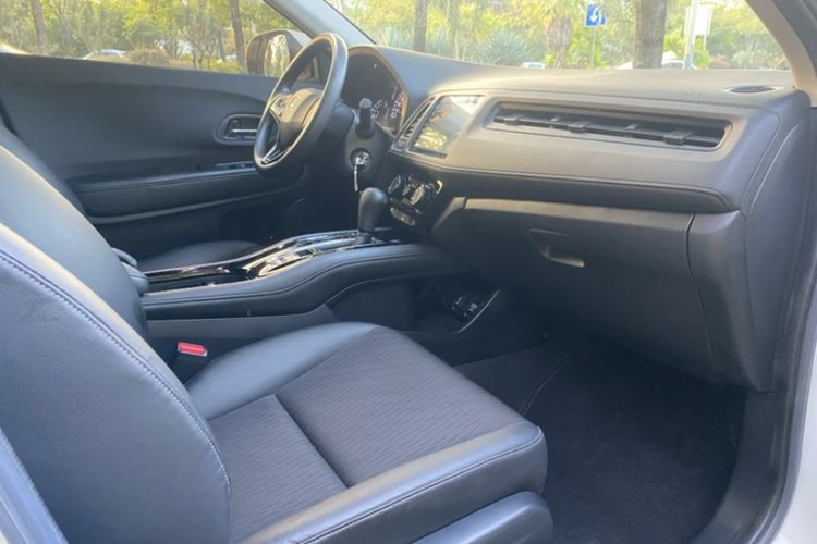 Used Honda Vezel 2020 1.5L CVT Pioneer Edition
