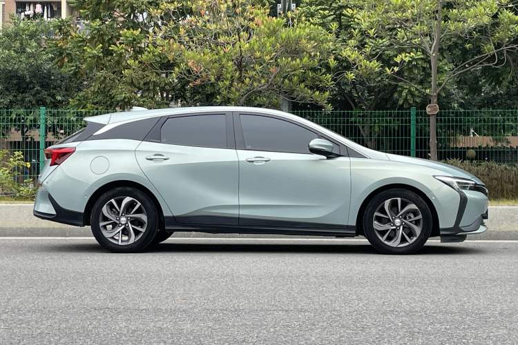 Used Buick Velite 6 2022 Plug-in Hybrid Connected Smart Model
