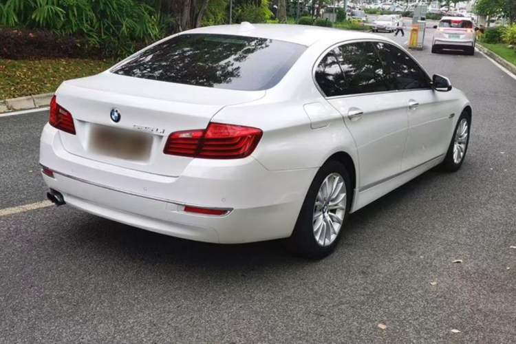 Used BMW 5 Series 2014 525Li Luxury Design Package
