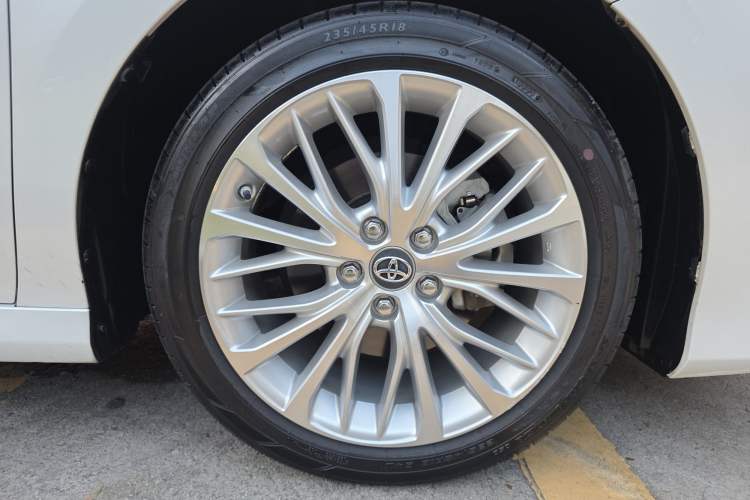 Used Toyota Camry 2019 Revised Version 2.5G Luxury Edition
