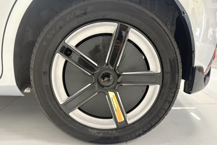 Used Dongfeng NAMMI 01 2024 Co-Creation Edition – Co-Creation WE Version
