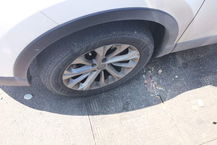 Used Brilliance V3 2015 1.5L Manual Smart Version
