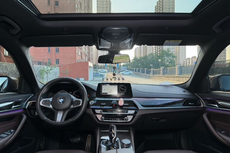 Used BMW 5 Series 2018 525Li M Sport Package
