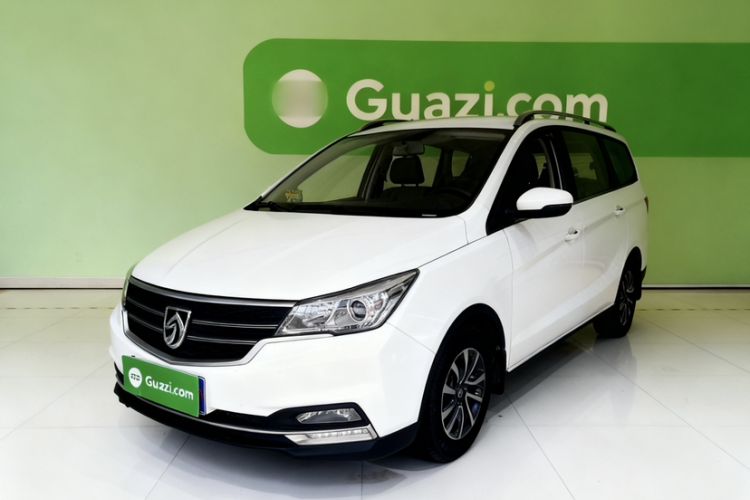 Used Baojun 730 2021 1.5L Manual Fashion Version 7 Seats
