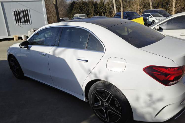 Used Mercedes-Benz A-Class 2020 Restyled A 200 L Sport Sedan Fashion Version
