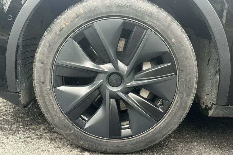 Used Tesla Model Y 2023 Rear-Wheel-Drive Version